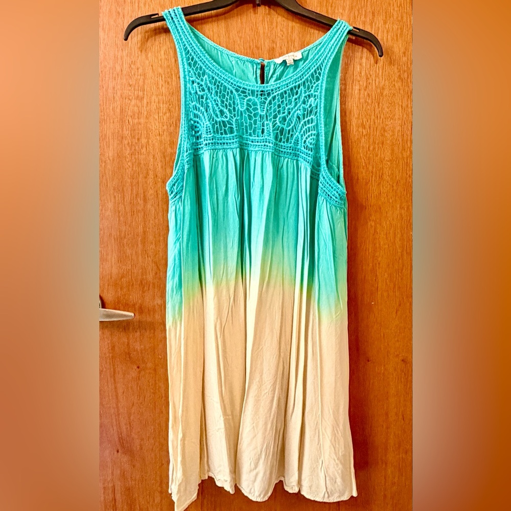 Umgee Turquoise & Cream Crochet Yoke Tie-Dye Tunic